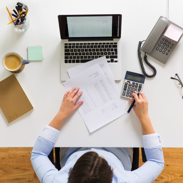 Contacta con nosotros, asesoria en Granada